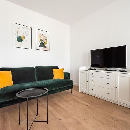 Ursynow Klobucka Comfort Apartment Варшава Экстерьер фото